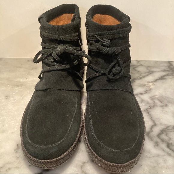 UGG Reid Black Suede Moccasin Booties Women's 8 Narrow Ankle Zip Up Boot - Picture 6 of 14